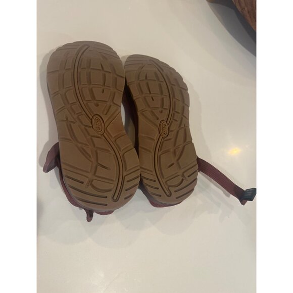 Chaco Womens Z/Cloud Sandals Adjustable Red Straps Size 6 NWOT - Picture 7 of 7